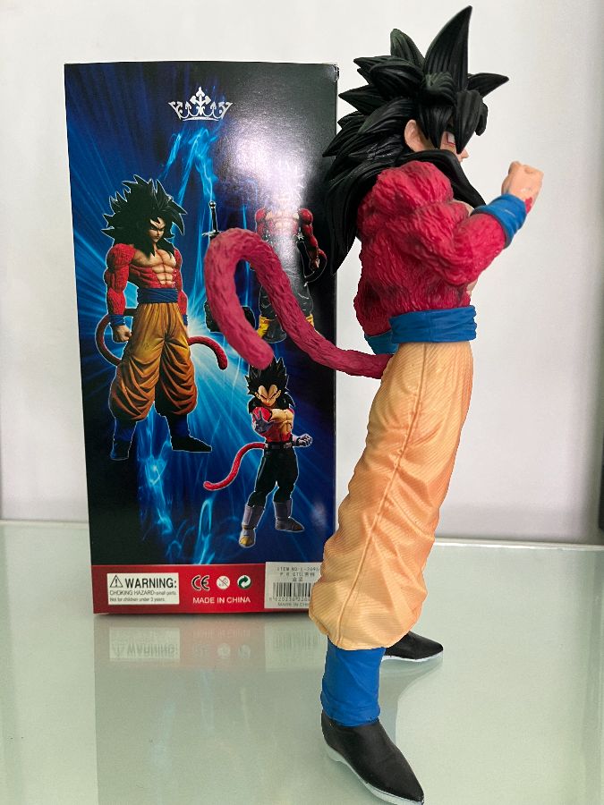 Goku super saiyan 4 SSJ4