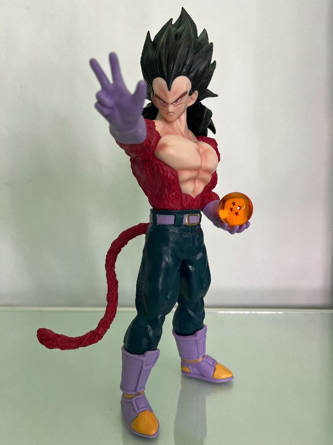 Vegeta Xeno SSJ4