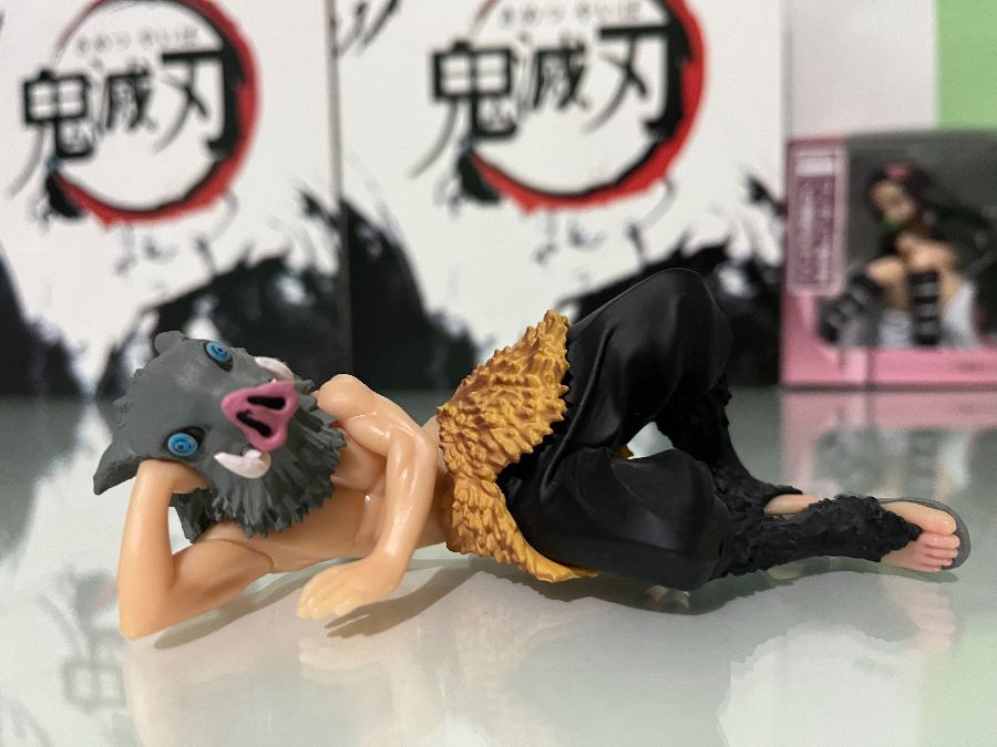 Inosuke acostado