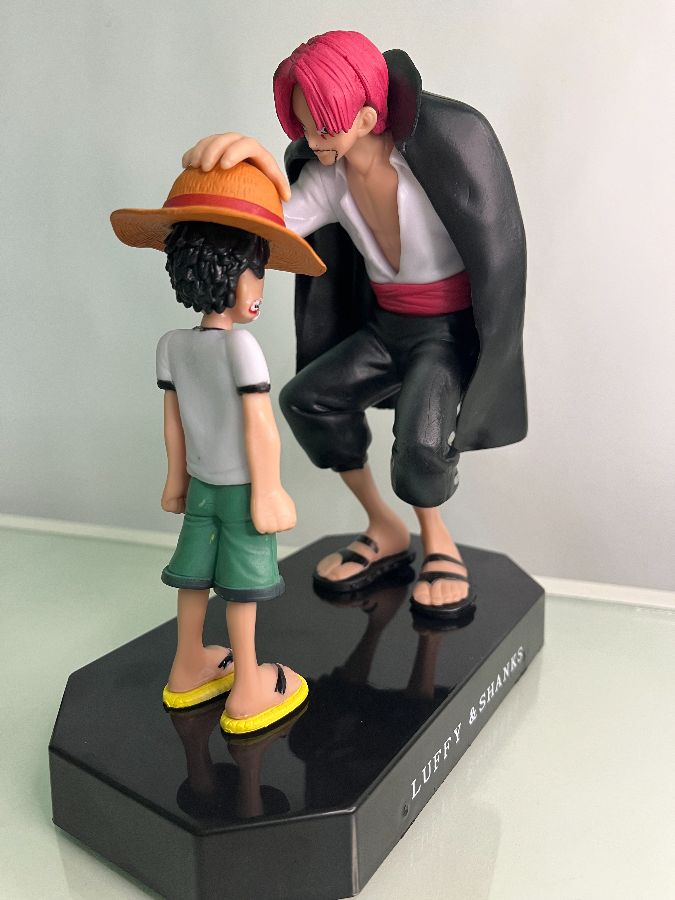 luffy vs shanks