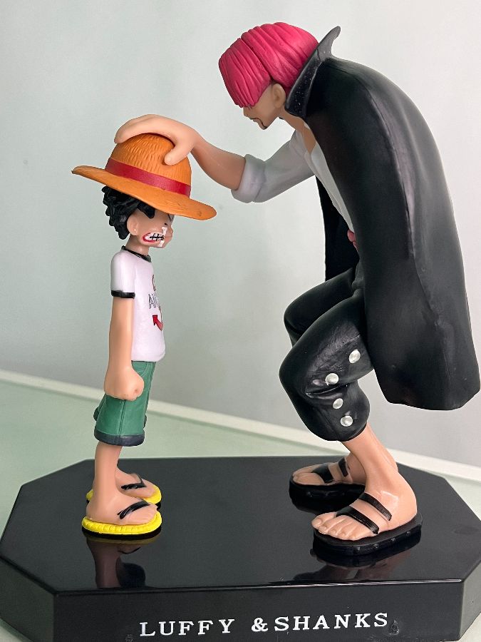 luffy vs shanks