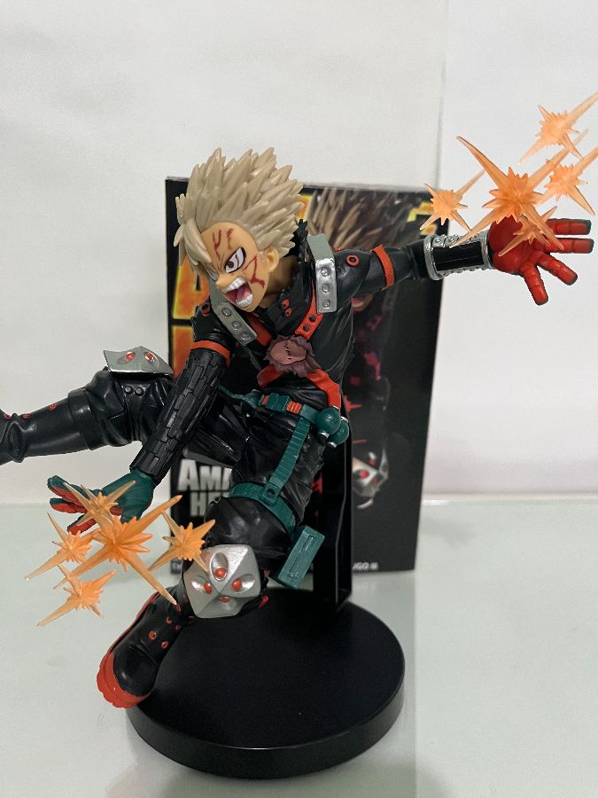 Katsuki Bakugo