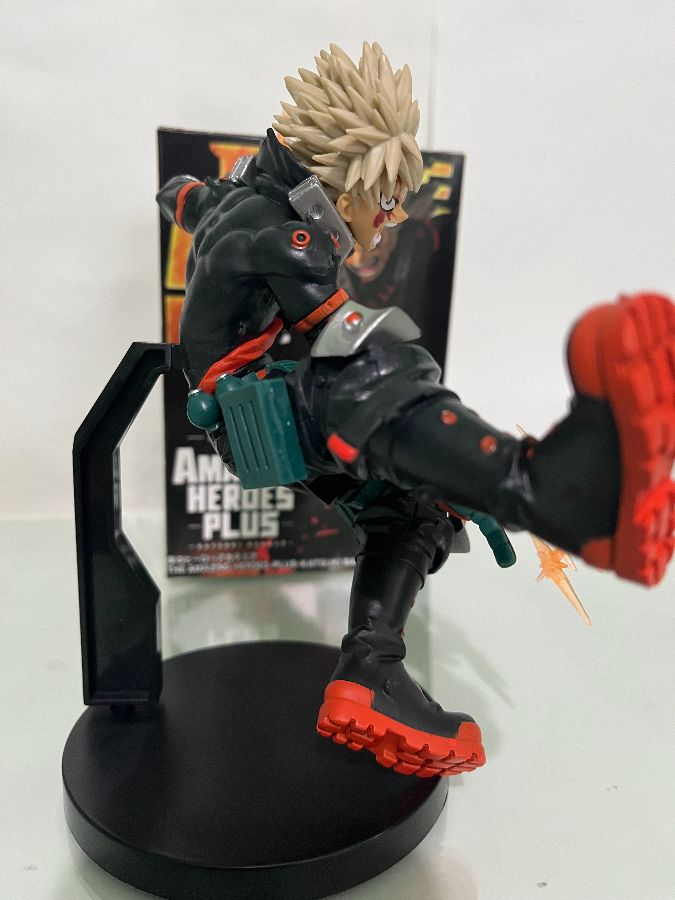 Katsuki Bakugo